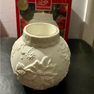 Holiday Lenox Poinsettia votive holder/ tea light holder -
